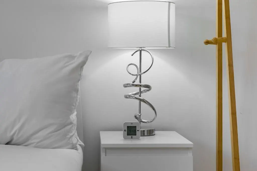 2-Br London Oasis In Woolwich Apartment